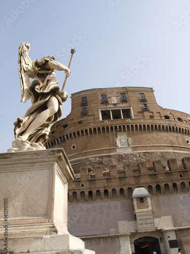 Photographie  Castel Sant'Angelo in Rome, Italy and statue of angel