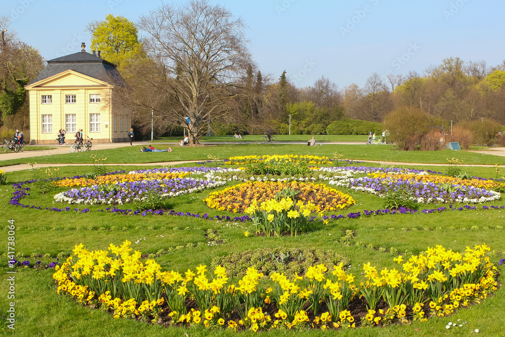 Gamesageddon Stock Grosser Garten Dresden Eholung Im Fruhling
