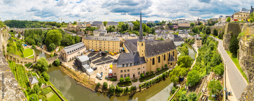 Obraz na płótnie Panoramic cityscape of Luxembourg w salonie