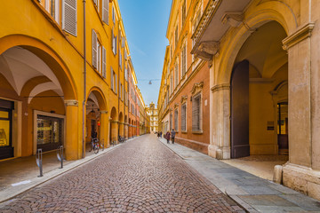 Canvas Print - street of Modena