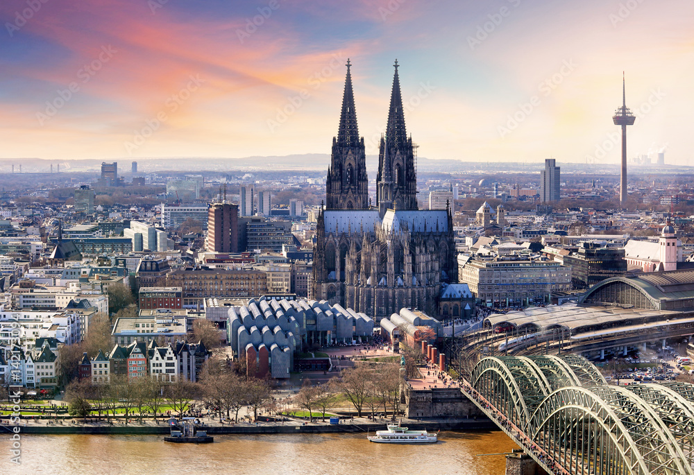 Fotovorhang - Cologne, Germany