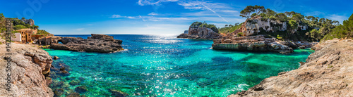 Fotografía Island scenery, seascape Spain Majorca, beach bay Cala s'Almunia, beautiful coas