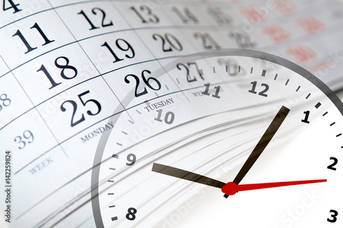 Zdjęcie XXL kalendarz ścienny z liczbą dni i zegarem