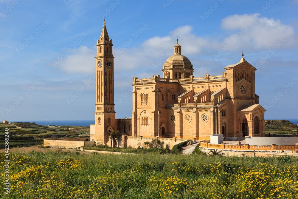 Ta Pinu Sanctuary, Gharb, Gozo Island. Malta - obrazy, fototapety, plakaty 