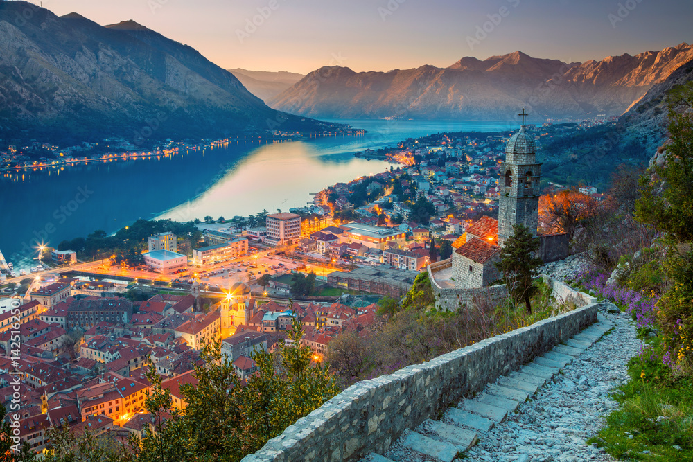 Kotor, Montenegro. Beautiful romantic old town of Kotor during sunset. - obrazy, fototapety, plakaty 