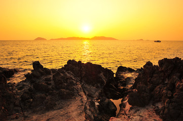 Wall Mural - Beach on Tropical Islands at Sunset