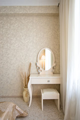 white dressing table with mirror 