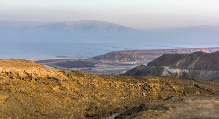  Туман над Мертвым морем