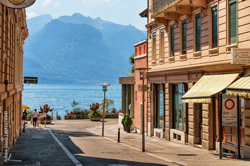 Cuadros en Lienzo Street in Montreux town center at Geneva Lake