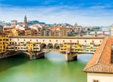 Ponte Vecchio sur l'Arno à Florence, Toscane, Italie