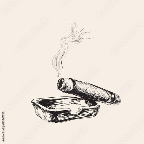 Photo Smoking Cigar With Ashtray