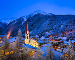 Fototapete - Solden Ski Resort Skyline in the Morning, Tirol, Austria