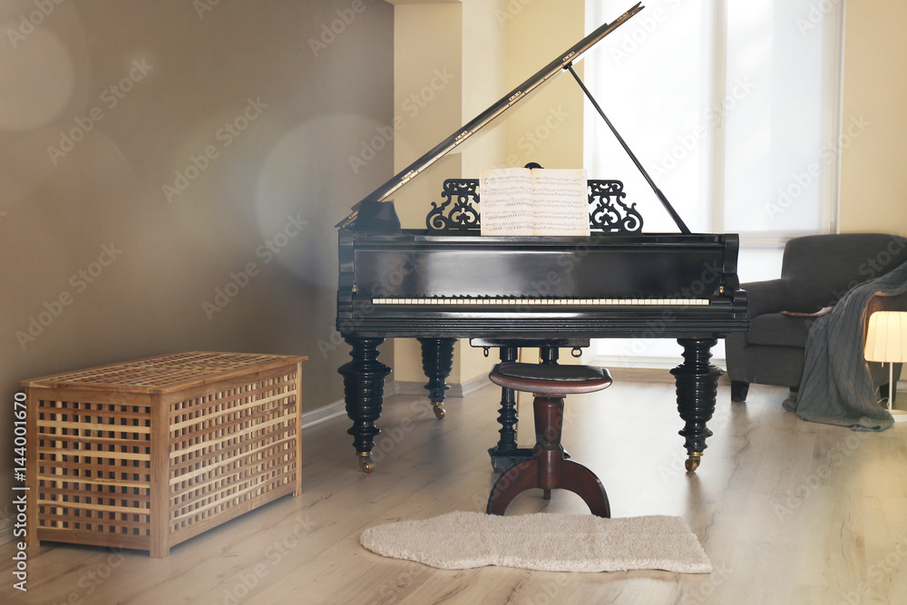 Piano in empty classic room