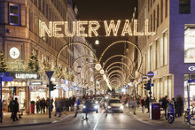 Neuer Wall Street With Christmas Decoration, Hamburg, Hanseatic City, Germany