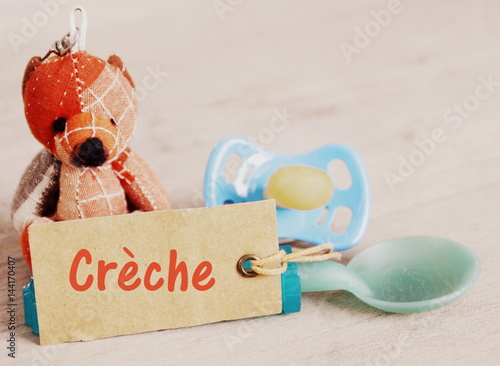 Fotografie, Obraz crèche sur étiquette,concept de garde d'enfant
