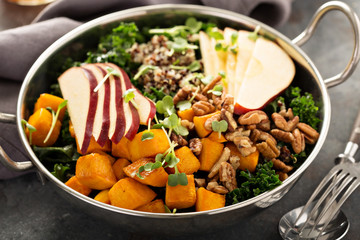 Wall Mural - Healthy grain bowl with roasted chickpeas