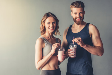 Wall Mural - Couple with healthy food