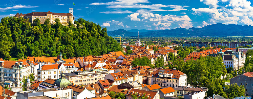 Obraz na płótnie City of Ljubljana panoramic view w salonie