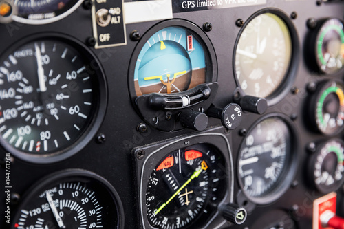 Cuadros en Lienzo Cockpit helicopter - Instruments panel