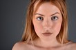 © muro - Beautiful smiling woman with clean skin, natural make-up