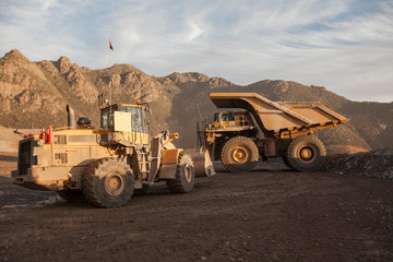 Coppermine Dumptruck. Mining