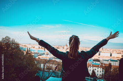 Fotografie, Obraz Girl on Fisherman's bastion - Budapest, Hungary