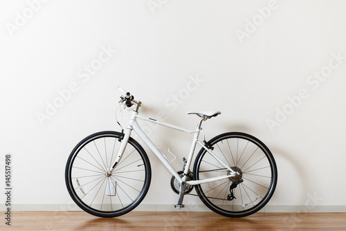 自転車 アドビストックのデザイン かべいろ Com おしゃれ壁紙リフォーム貼り替え インクジェット壁紙のかべいろ Com 自転車 アドビストックのデザイン かべいろ Com おしゃれ壁紙リフォーム貼り替え インクジェット壁紙のかべいろ Com