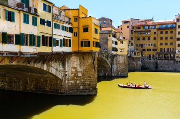 Wall Mural - Florence Ponte Vecchio view at summer, Tuscany, Italy