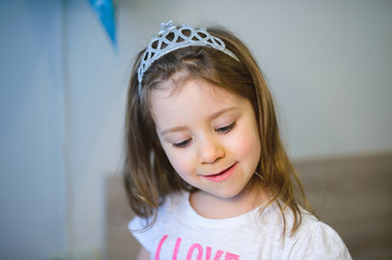 Canvas Print - Smiling Girl in Crown