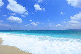 Fototapeta Na ścianę - 美しい沖縄のビーチと夏空
