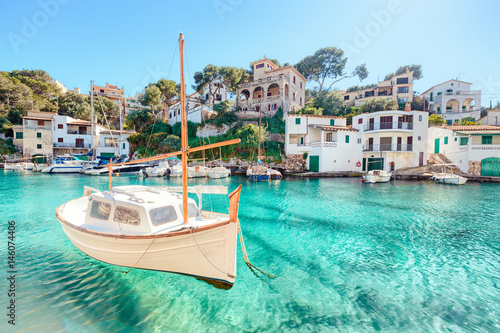Fotomural Mallorca Cala Figuera Boot Spanien Balearen Bucht