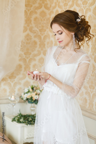 Pretty Young Bride Brown Haired Woman With Classic Wedding Hair
