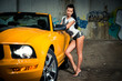 © lufotolab - девушка у авто