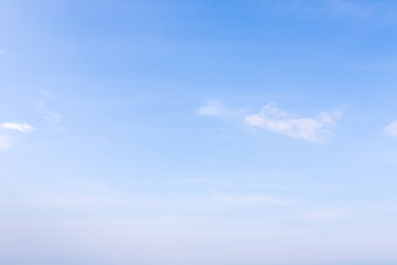 Wall Mural - white fluffy cloud in the blue sky