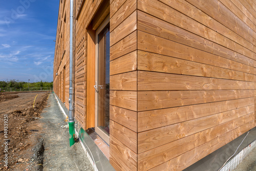 Holzverkleidung Isolierung Haus – Stock-Foto | Adobe Stock