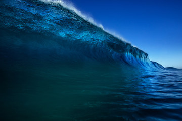 Wall Mural - big ocean shorebreak wave