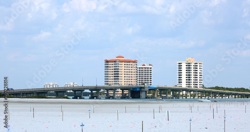 Fotomural Big Carlos Pass Bridge connecting Fort Myers Beach to Bonita Springs, Florida