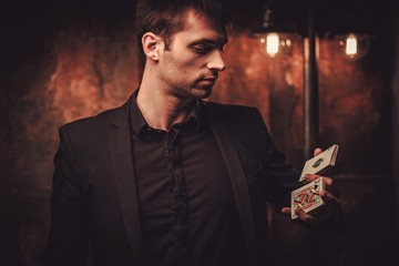 Man showing tricks with cards