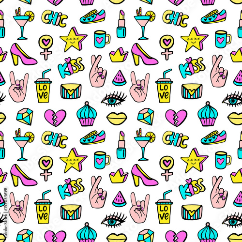seamless-pattern-with-fashionable