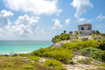 Wall Mural - Tulum ruins 2