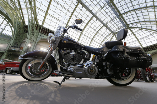 Fotomural A Harley-Davidson motorcycle blessed with the signature of Pope Emeritus Benedic