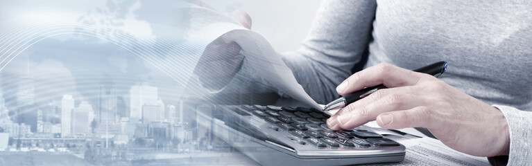 Aufkleber - Accountant hands with calculator