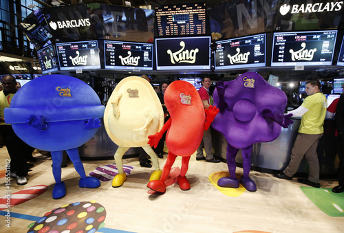 Mascots Dressed As Characters From The Mobile Video Game Candy