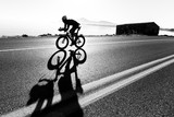 Fototapeta Krajobraz - Zeitfahren / Triathlon Silhouette