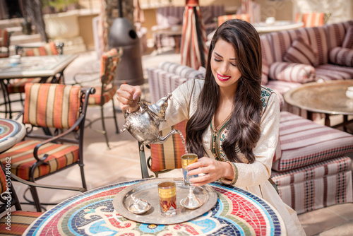 Arab Woman Pouring Tea Middle Eastern Arab Woman In