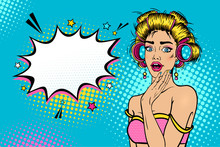 Wow Female Face. Sexy Young Blonde Woman Housewife With Open Mouth And Hair Curlers, Bright Makeup And Empty Speech Bubble. Vector Colorful Background In Pop Art Retro Comic Style. Invitation Poster.