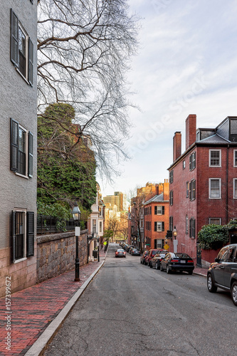 Fotografia, Obraz Road at Beacon Hill neighborhood downtown Boston in MA