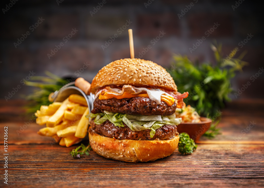 Fresh tasty burger - obrazy, fototapety, plakaty 