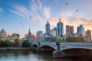 melbourne city skyline at twilight