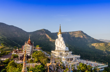 White big buddha statue